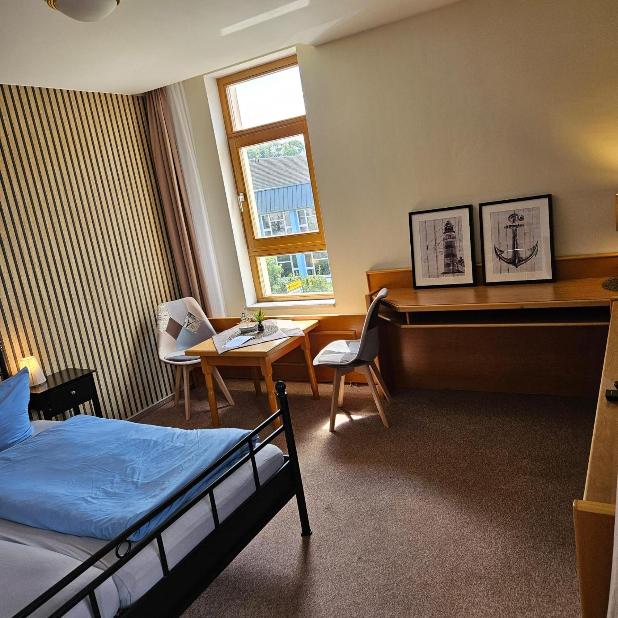 Hotel Garni Rodewisch Extérieur photo